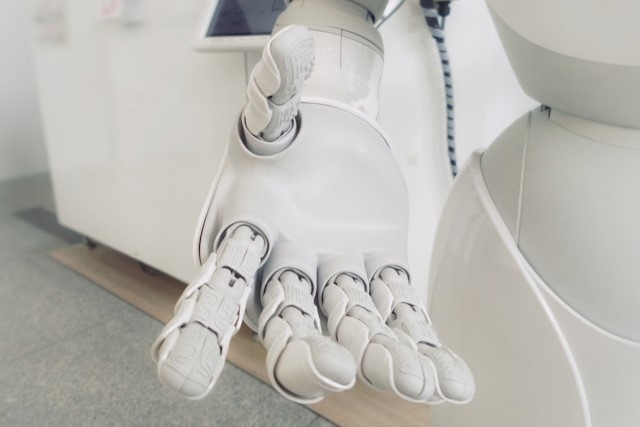 Hand eines Roboters